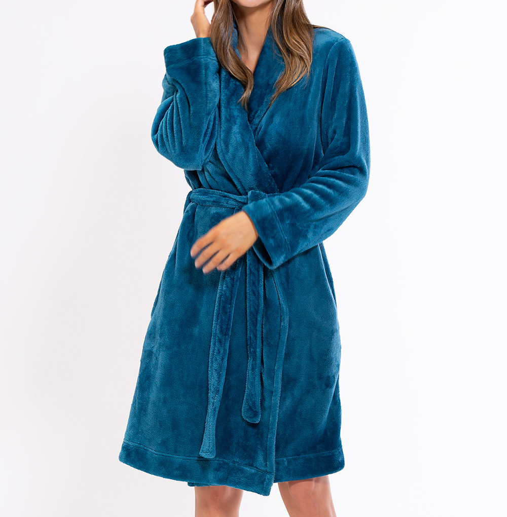 Super Soft Lightweight Plush Shawl Short Women's Robe