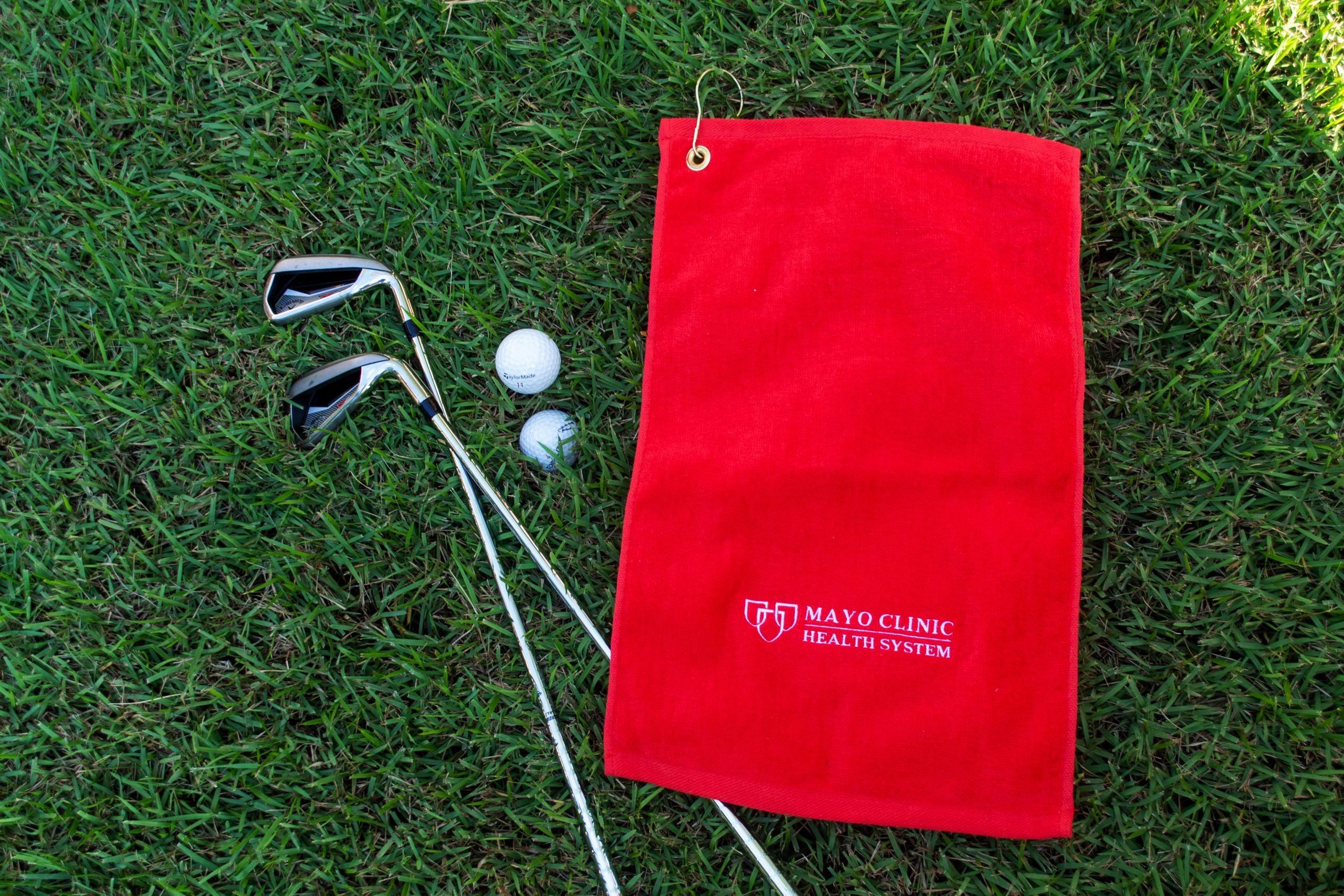 Bulk Personalized Wholesale Velour Fingertip Golf Towel