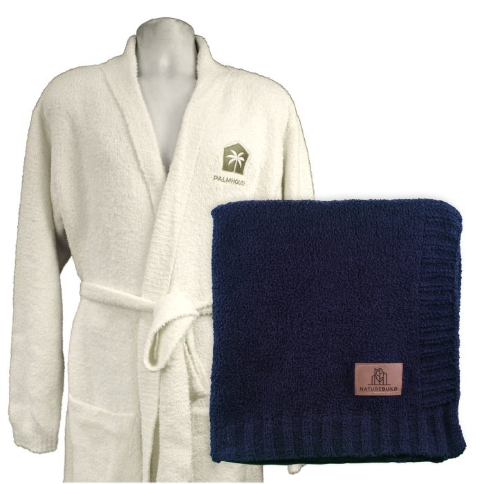 Wholesale Branded Cloud Nine Soft Throw & Robe Kit