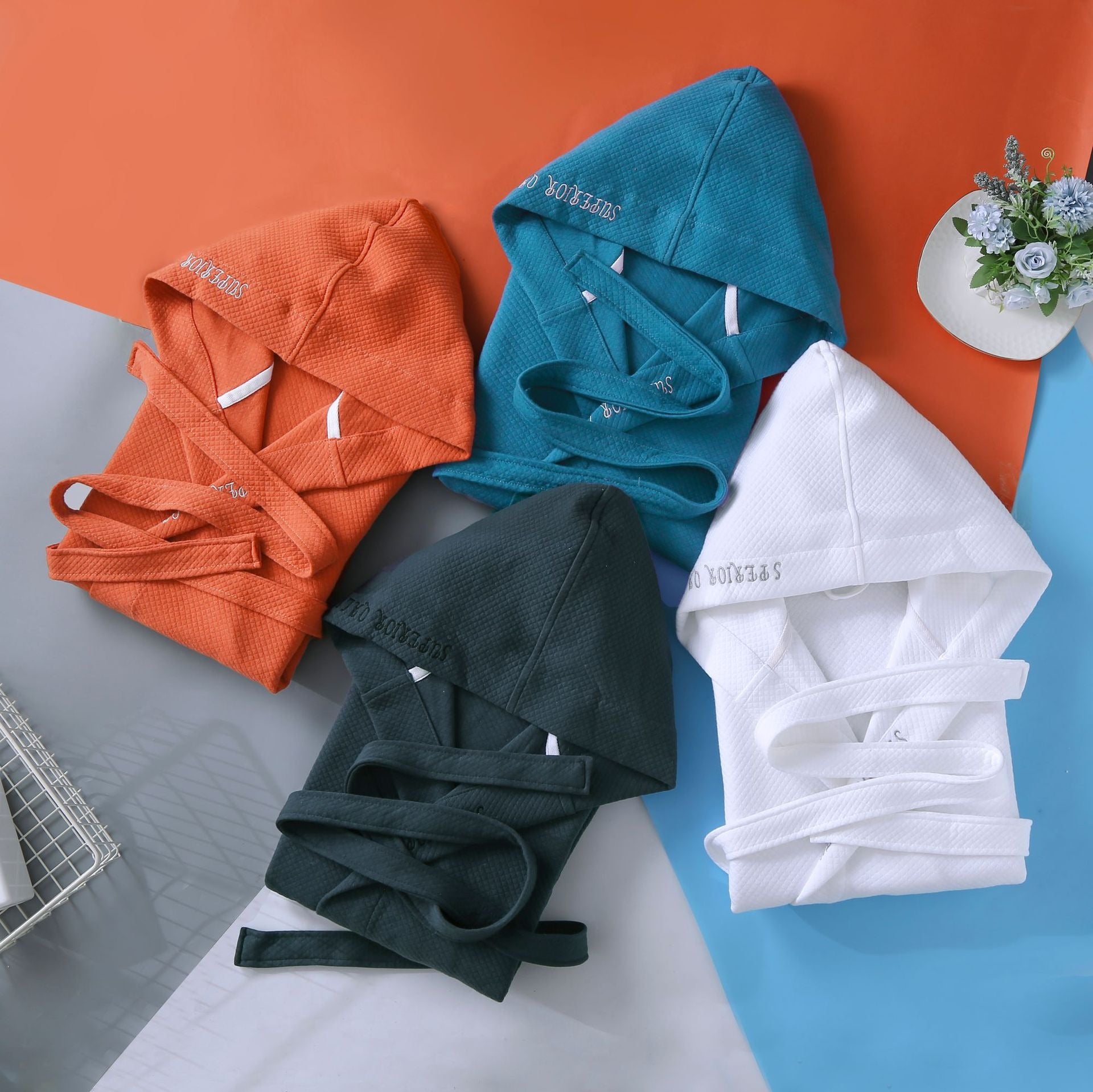 Royal Custom Logo Cotton Waffle Hooded Luxury Hotel Bathrobe